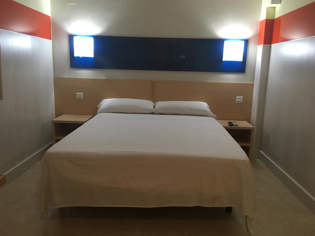 Hostal Ducal Gandia Exterior photo